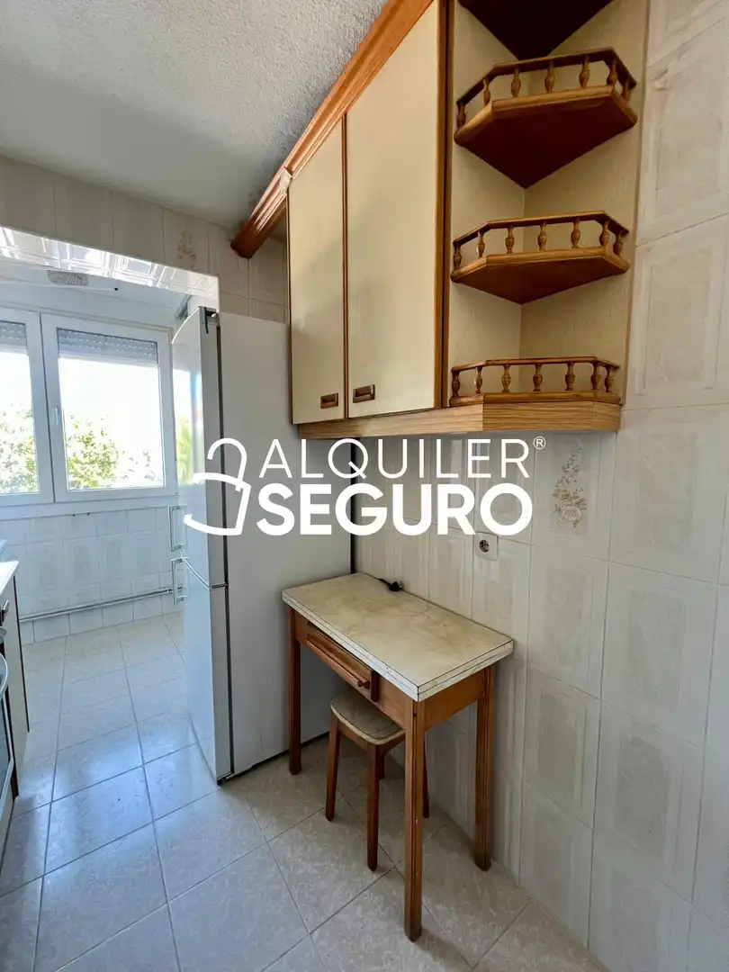 Küche von Wohnung zur Miete in Madrid mit Klimaanlage, Heizung und Abstellraum