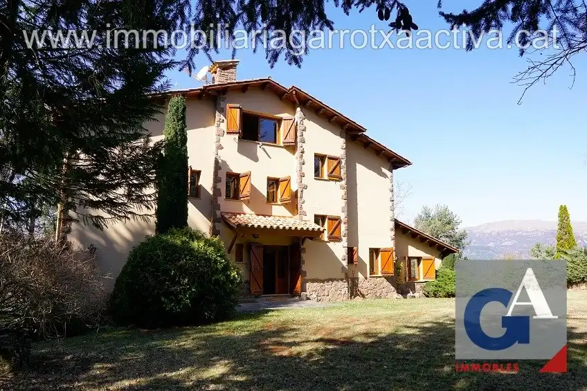 Finca rústica en venta en Sant Joan de les Abadesses