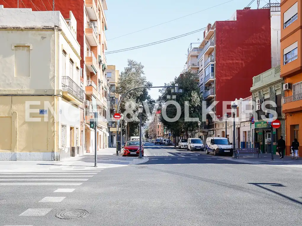 Vista exterior de Casa o chalet en venta en Valencia con Aire acondicionado, Calefacción y Trastero
