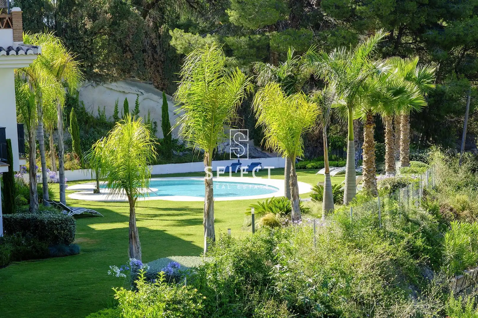 Jardí de Casa adosada en venda en Almuñécar amb Jardí privat, Terrassa i Piscina