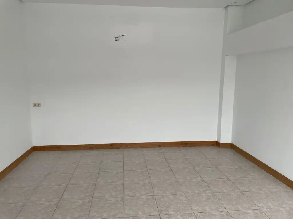 Bureau à louer à Irura, imagen 2