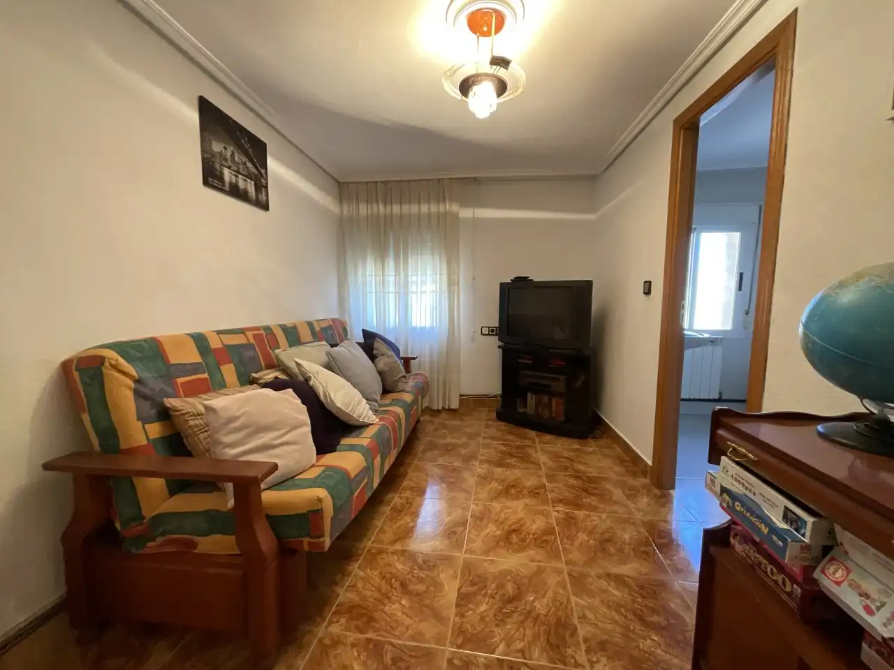 Sala de estar de Casa o chalet en venta en Bañares con Calefacción, Trastero y Amueblado