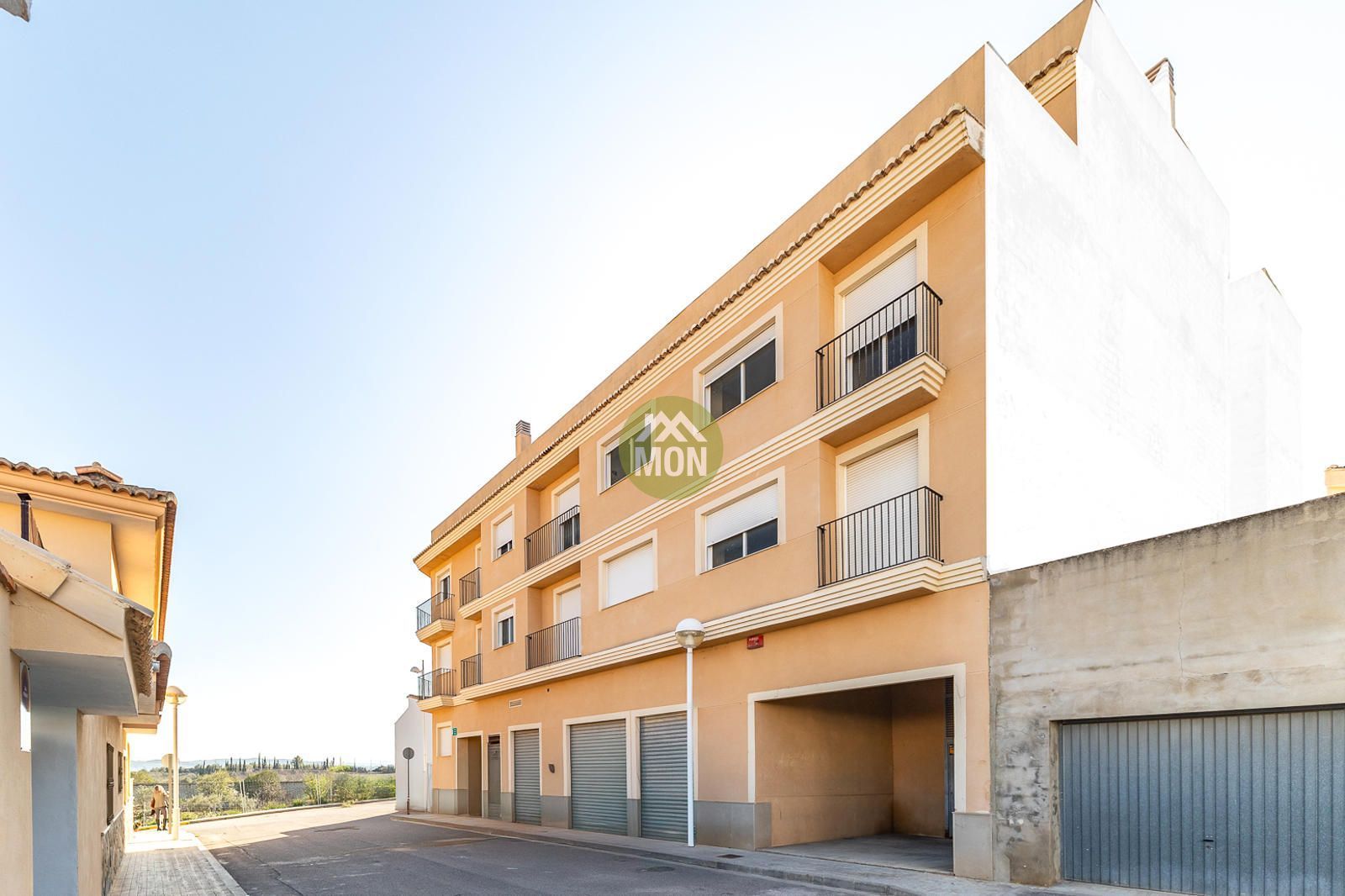 Flat for sale in Montserrat