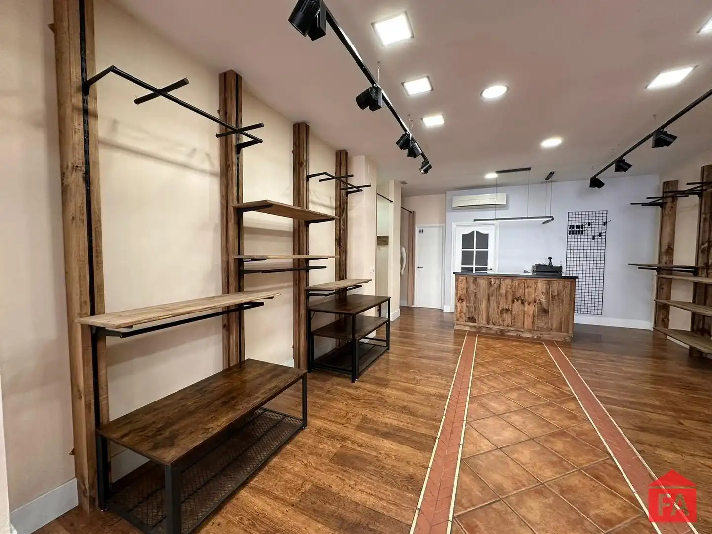 Business premises to rent in Centre, imagen 12