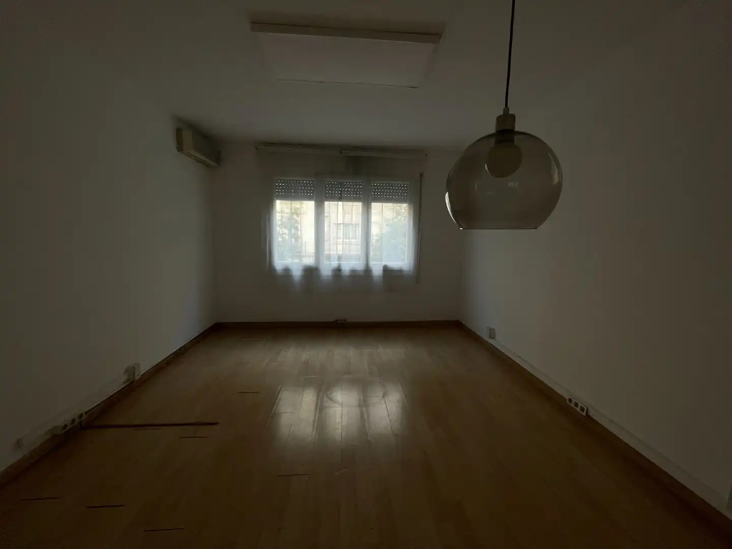 Dormitori de Casa o xalet en venda en  Barcelona Capital amb Aire condicionat i Terrassa