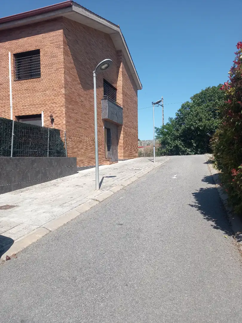 Casa con jardín en venta en Montmeló, imagen 3