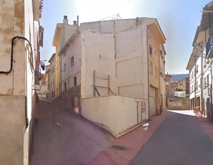 Terreno residencial en venta en Calle Hermanos González Gallarza