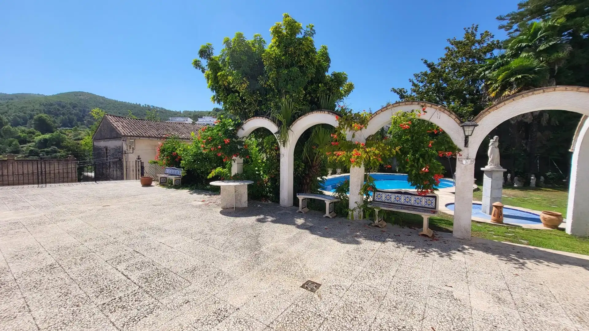 Terrassa de Casa o xalet en venda en Atzeneta d'Albaida amb Terrassa, Traster i Piscina