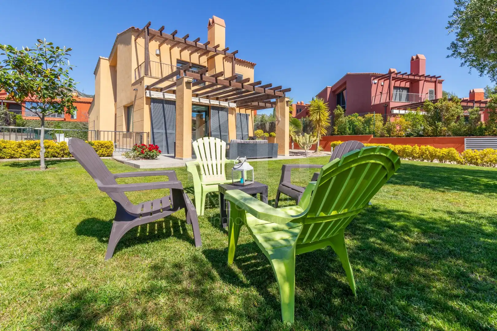 Terraza de Casa o chalet en venta en Mont-roig del Camp con Aire acondicionado, Calefacción y Jardín privado