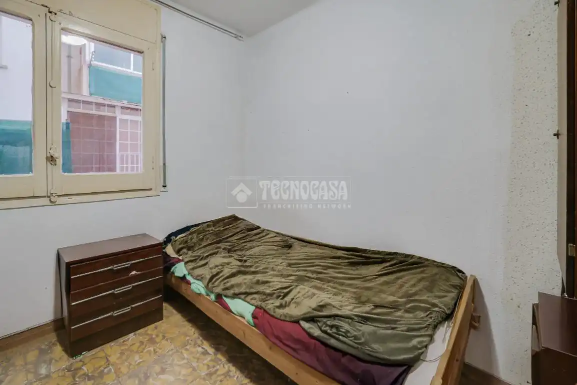 Habitación de Piso en venta en Barcelona con Balcón
