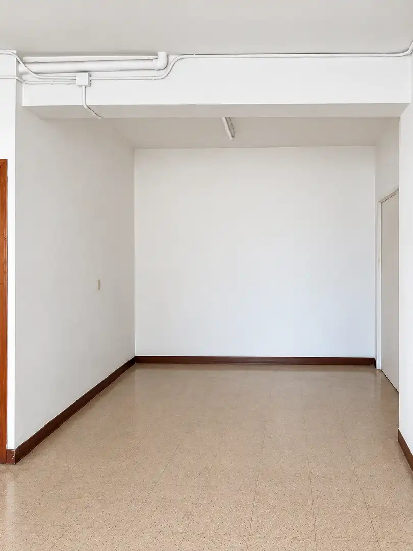 Piso con ascensor en venta en Los Castros - Castrillón - Eiris, imagen 2