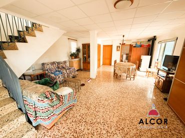 Casa rustica con balcone in vendita a Las Atalayas - Urmi - Cerro de Mar