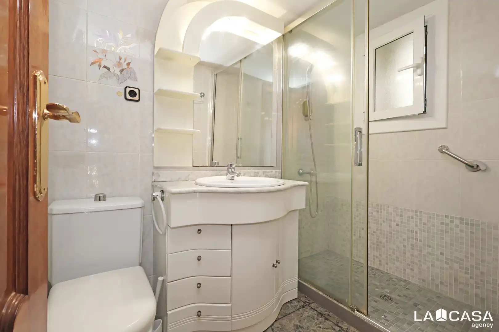 Piso con terraza en venta en Carrer de Josep Gras, imagen 39