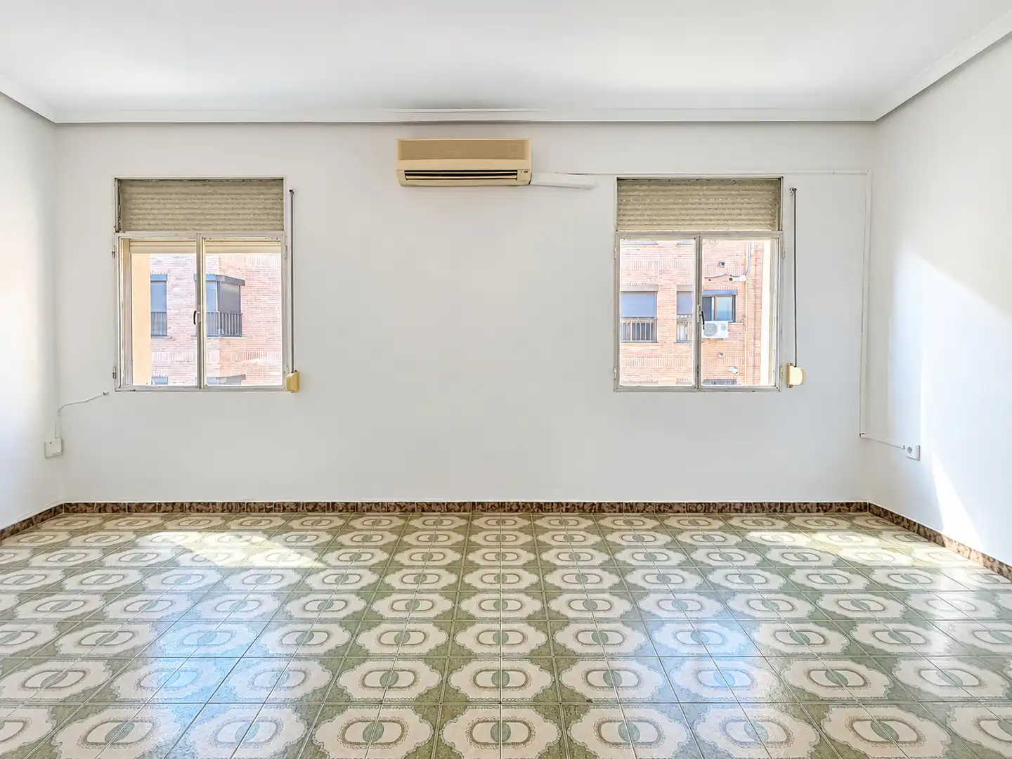 Living room of Flat for sale in Benicalap