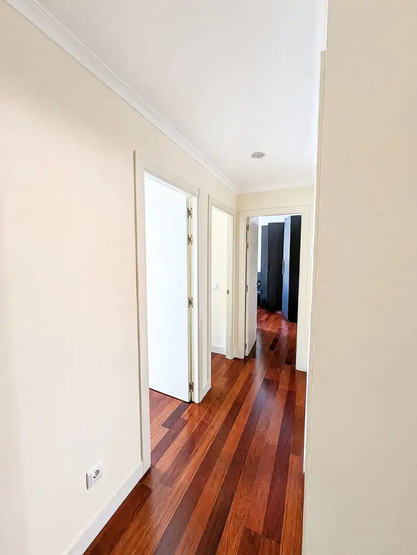 Wohnung zur Miete in Boadilla del Monte mit Klimaanlage, Heizung und Terrasse