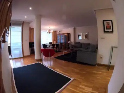 Sala de estar de Dúplex en venta en Zestoa con Calefacción, Terraza y Amueblado
