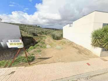 Terreny residencial en venda a Calle Nogal 25