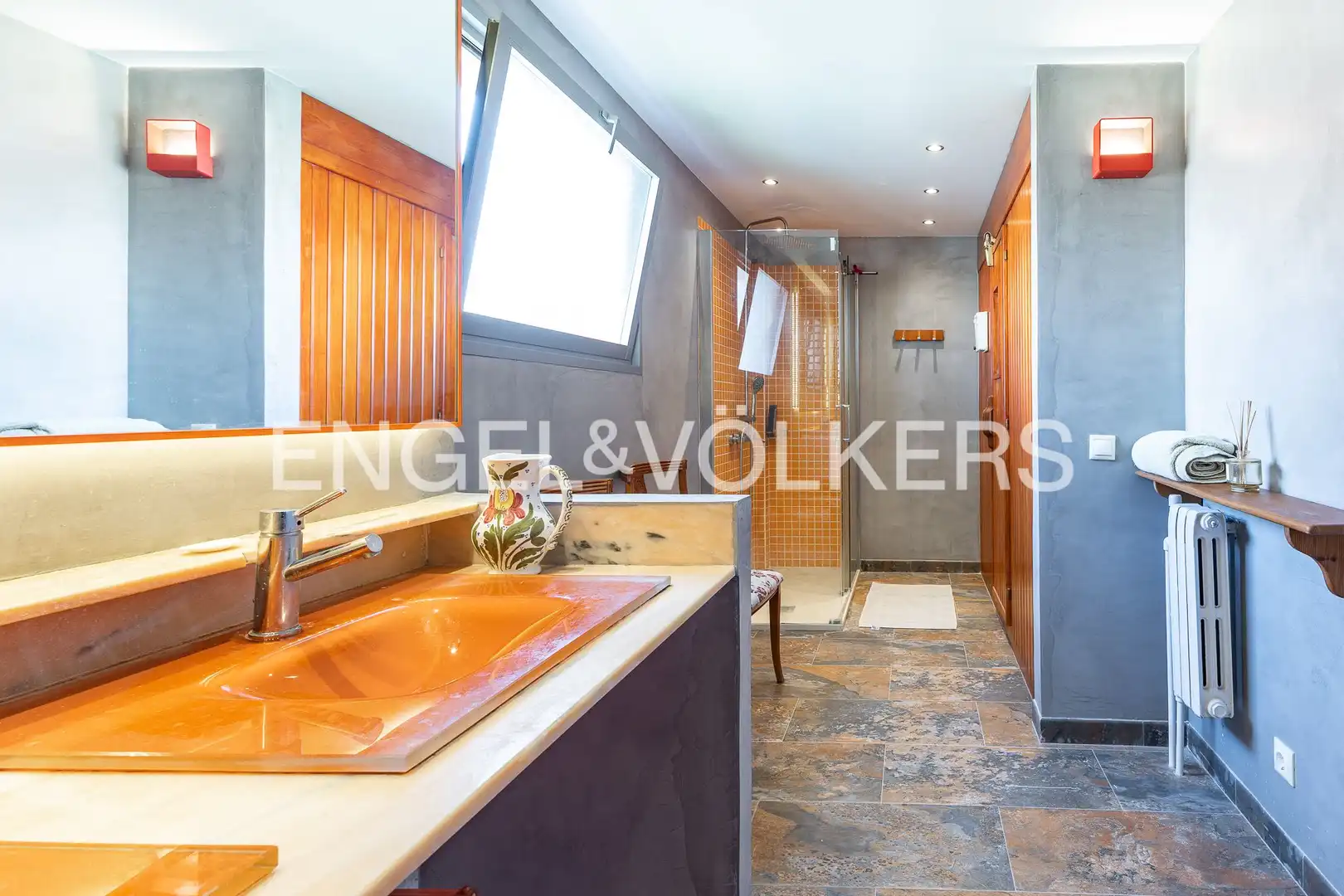 Bathroom of Houses for rent in Caldes d'Estrac  with Air Conditioner, Heating and Private garden