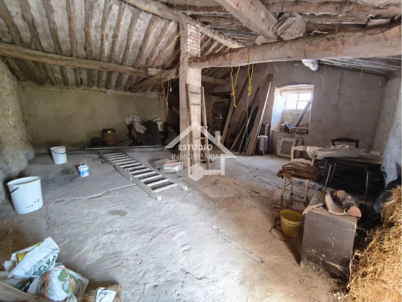 Garage for sale in Aguilar de Codés