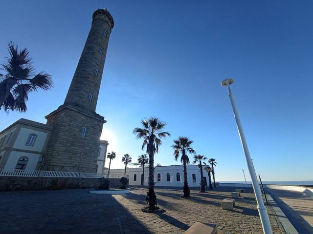 Local comercial en Venta en Av/ del Faro en Playa de la Regla