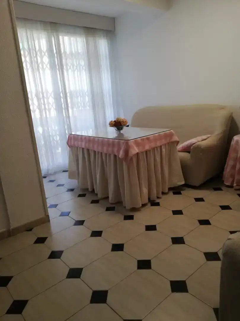 Wohnzimmer von Wohnung zur Miete in El Retiro - Parque Atlántico - Ronda este