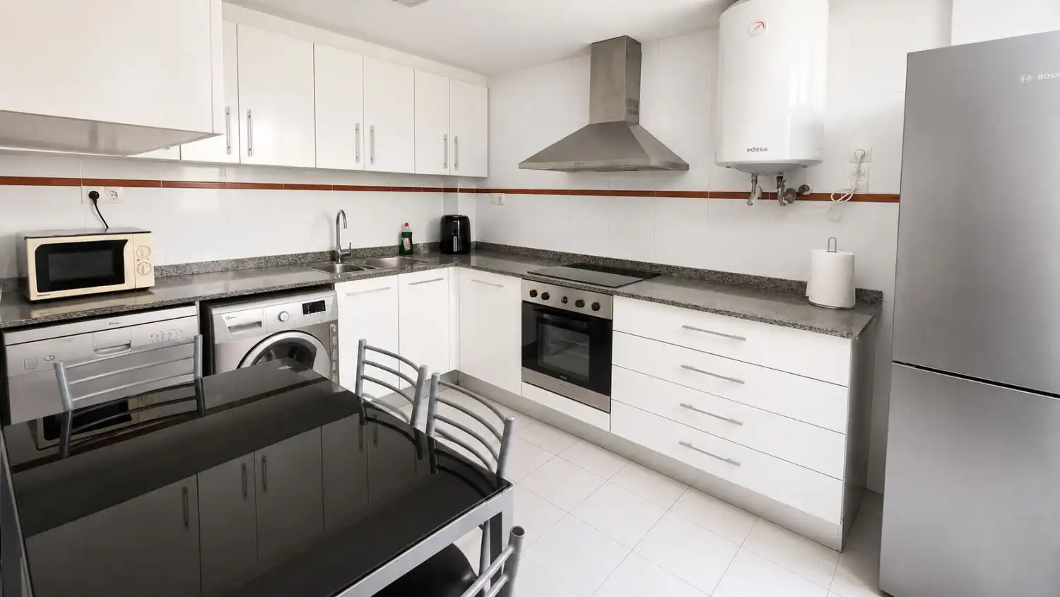 Cocina de Ático de alquiler en Oeste
