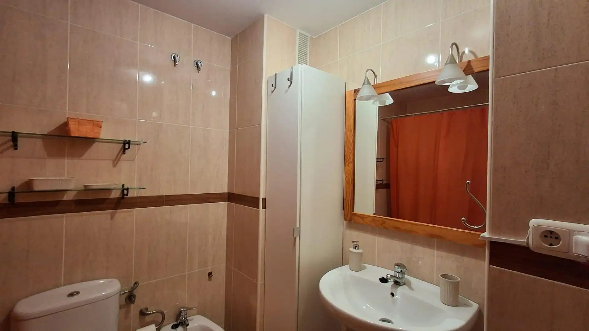 Bathroom of Flat for rent in El Ejido  with Air Conditioner, Private garden and Terrace