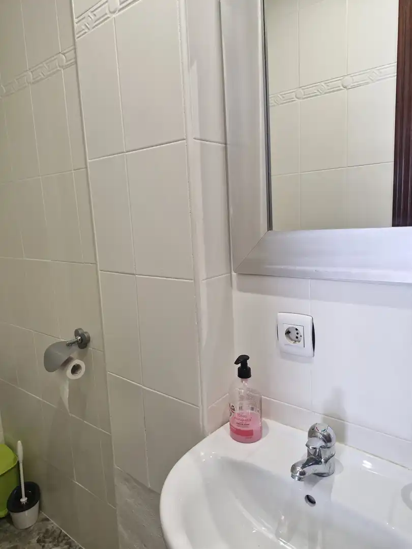 Bany de Casa adosada en venda en La Línea de la Concepción amb Terrassa