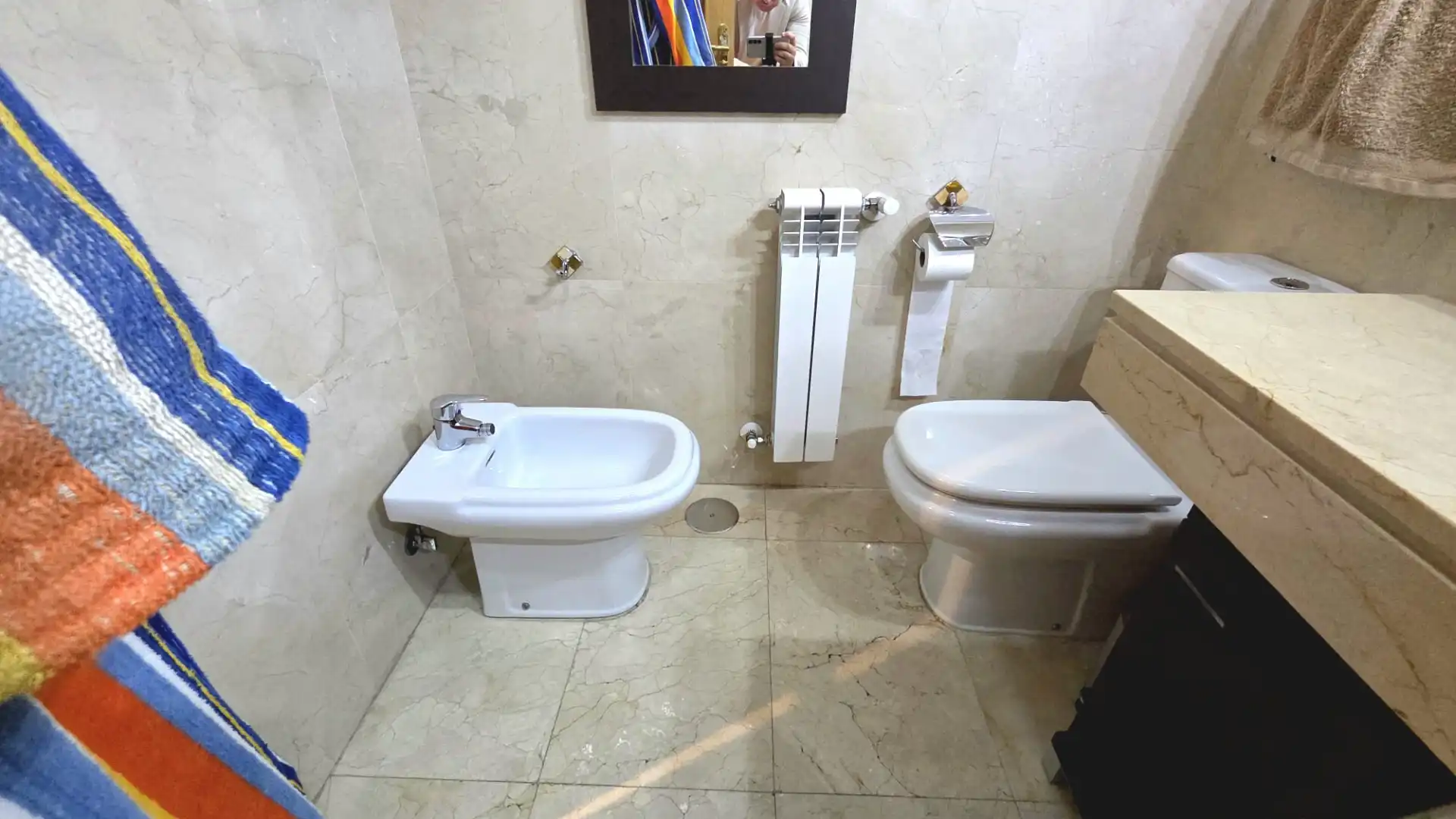Baño de Piso en venta en Parla con Aire acondicionado, Calefacción y Jardín privado