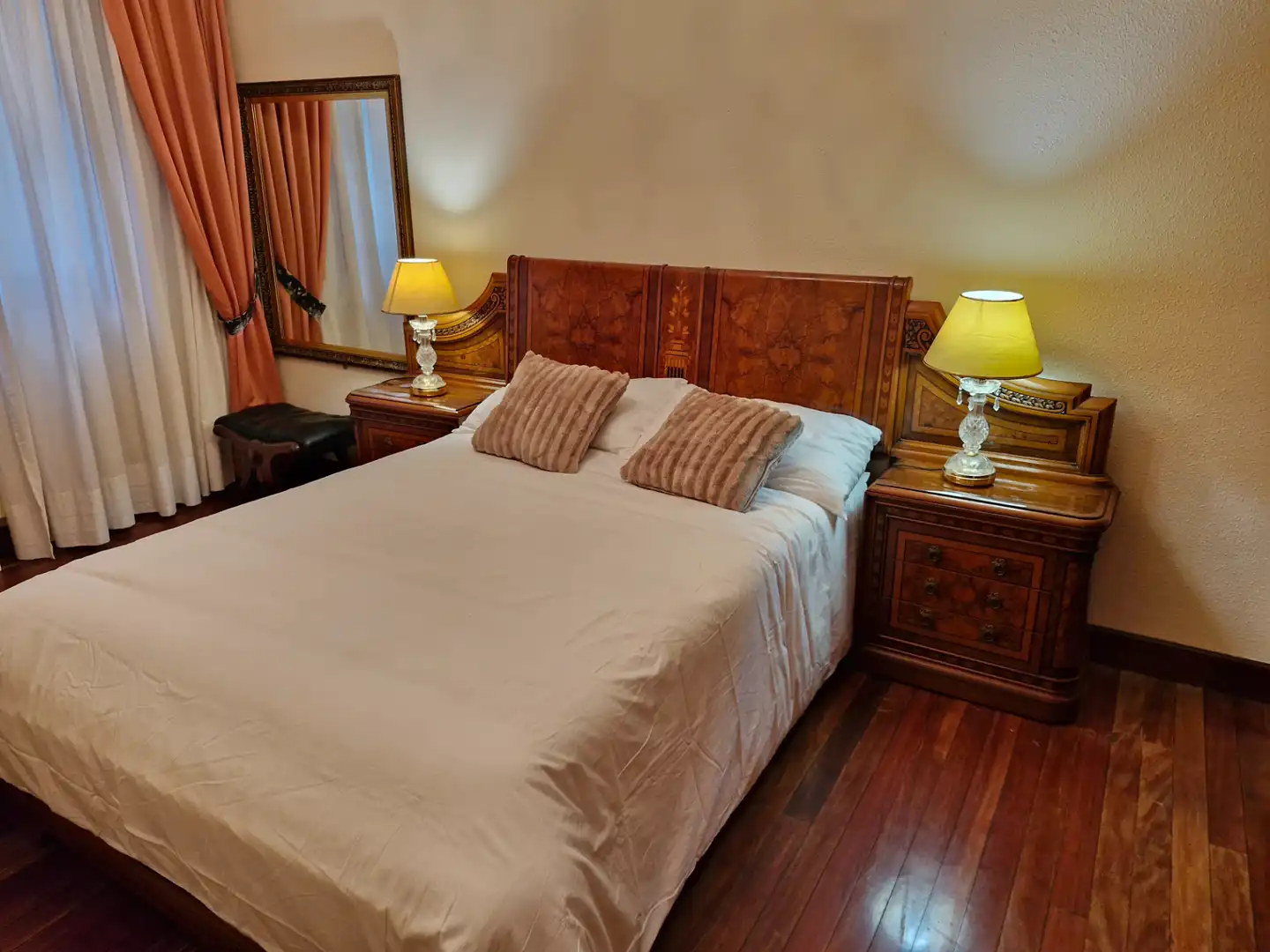 Habitación de Piso de alquiler en Bilbao  con Calefacción, Parquet y Amueblado