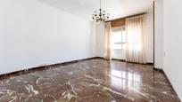 Living room of Flat for sale in  Granada Capital  with Air Conditioner and Balcony