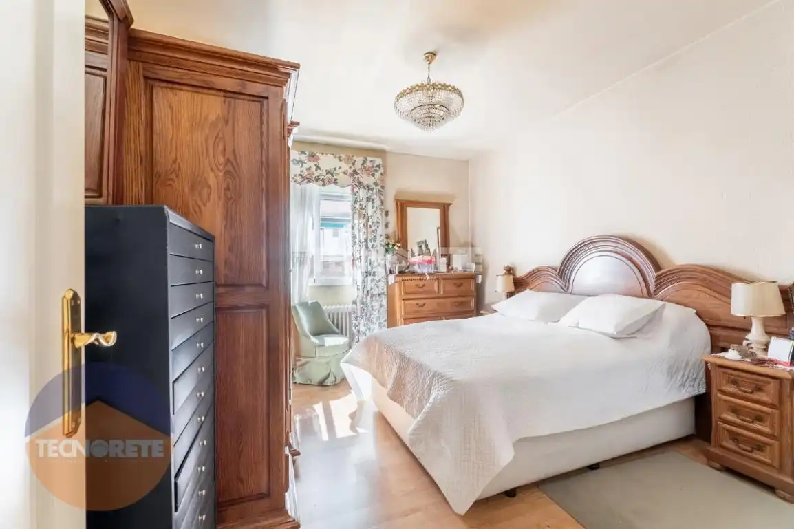 Bedroom of Flat for sale in Majadahonda  with Heating