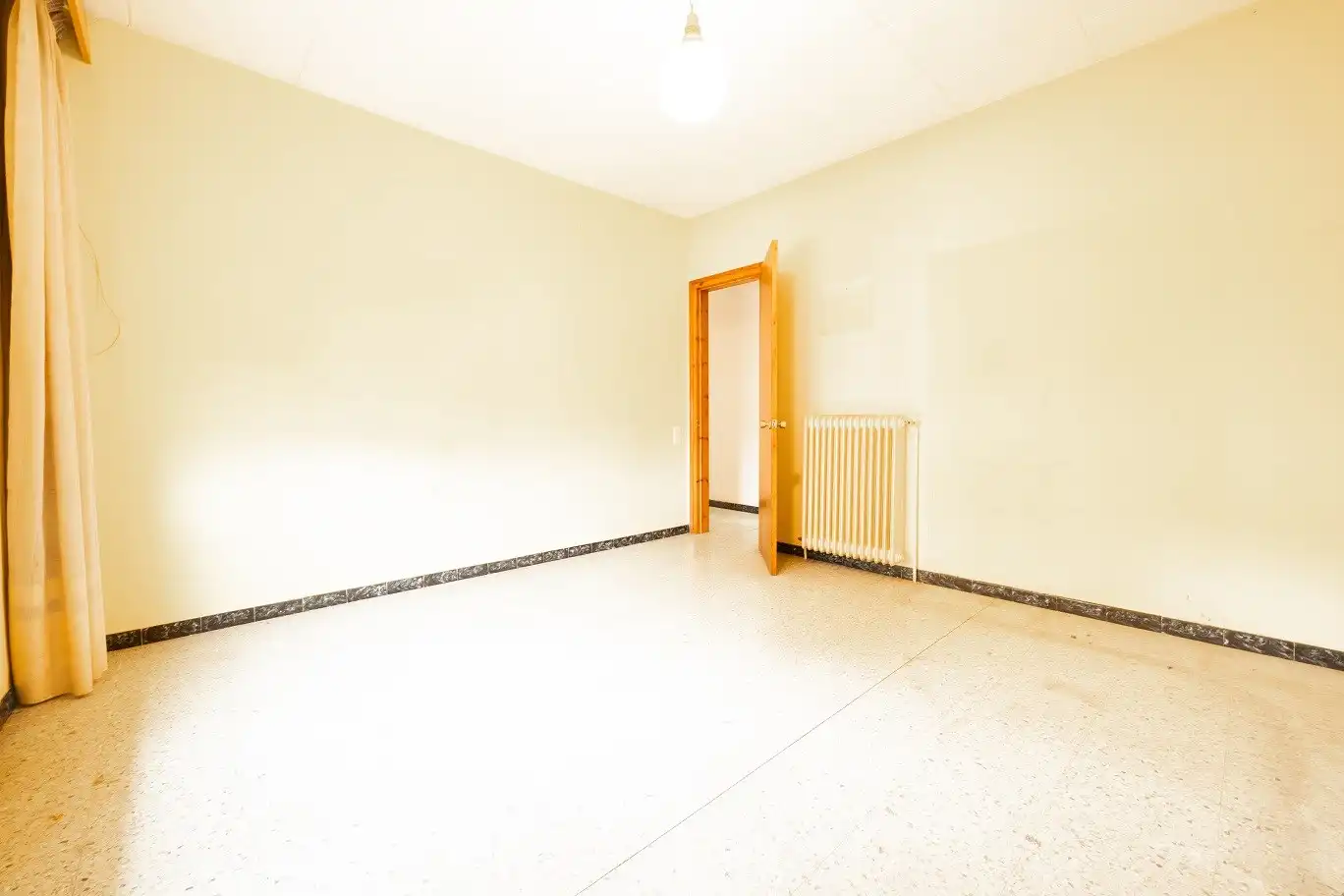 Casa pareada con terraza en venta en Olot, imagen 26