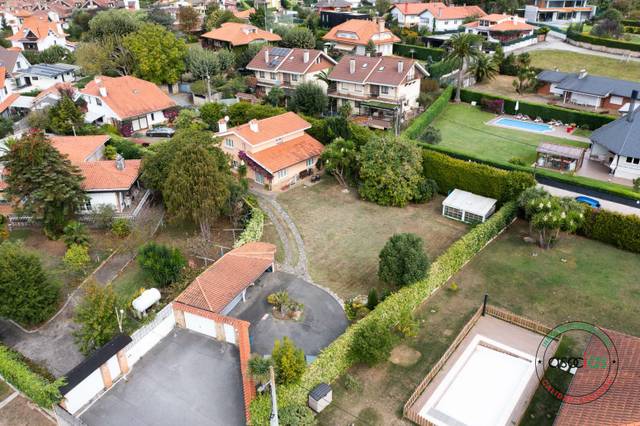 Casa-chalet en Venta en Somió