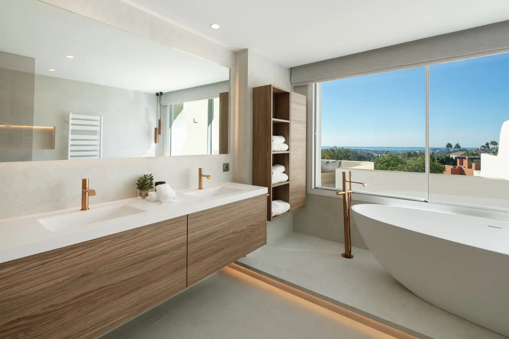 Penthouse with terrace for sale in Nueva Andalucía, imagen 11