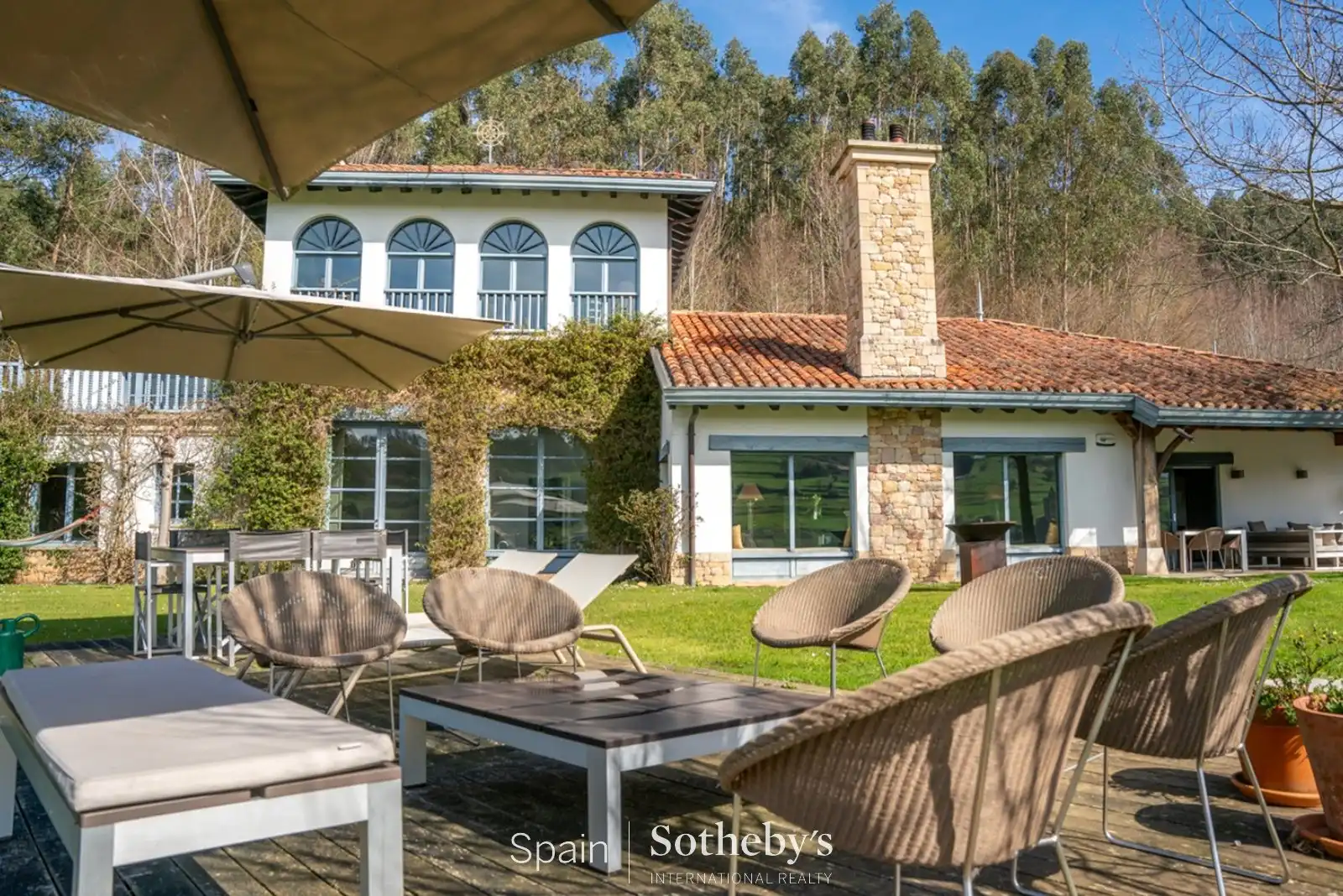 Terraza de Finca rústica en venta en Comillas (Cantabria) con Calefacción, Jardín privado y Terraza
