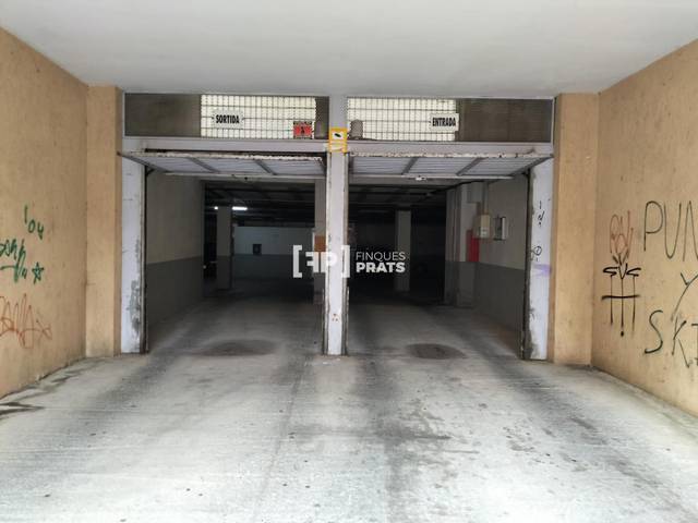 Garaje en Alquiler en la parra en Centre Històric