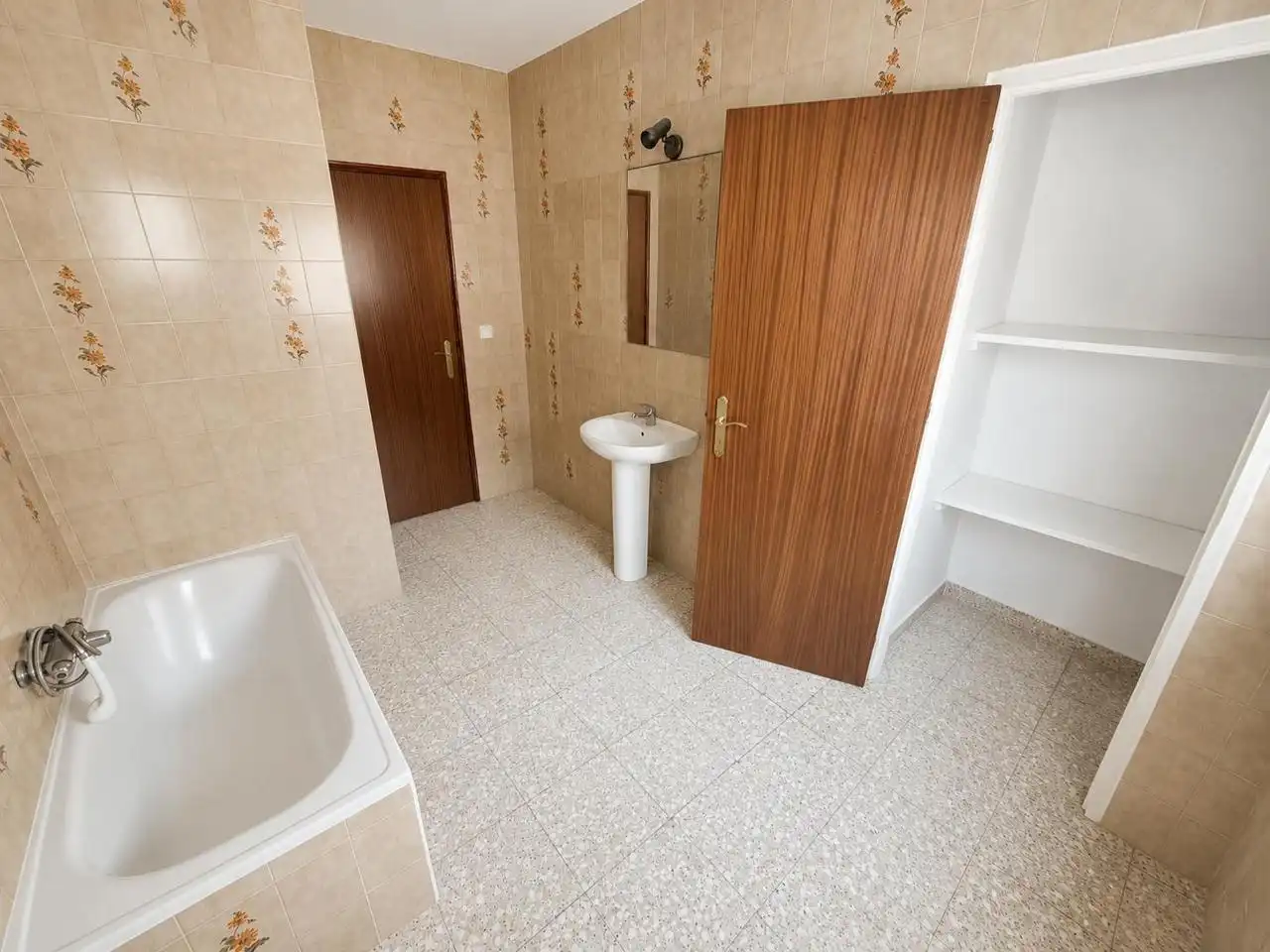 House for sale in Oliva de Mérida, imagen 6