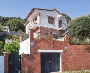 Vista exterior de Casa o xalet en venda en Pineda de Mar