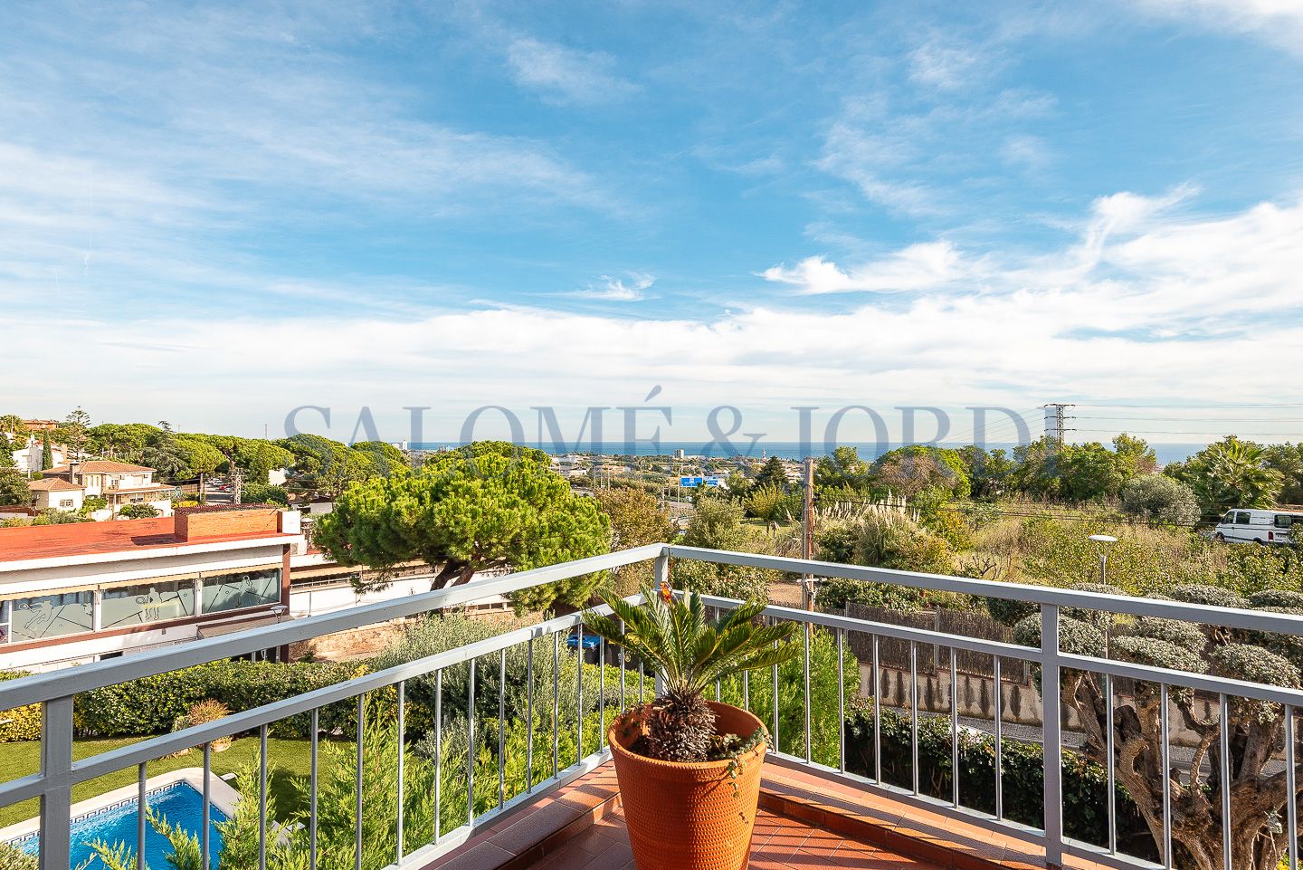 Terrassa de Casa o xalet en venda en Cabrils amb Calefacció, Jardí privat i Terrassa