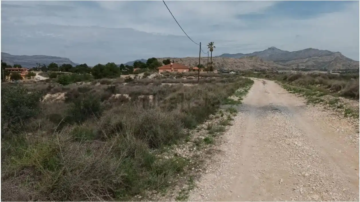 Terrain résidentiel à vendre à Agost