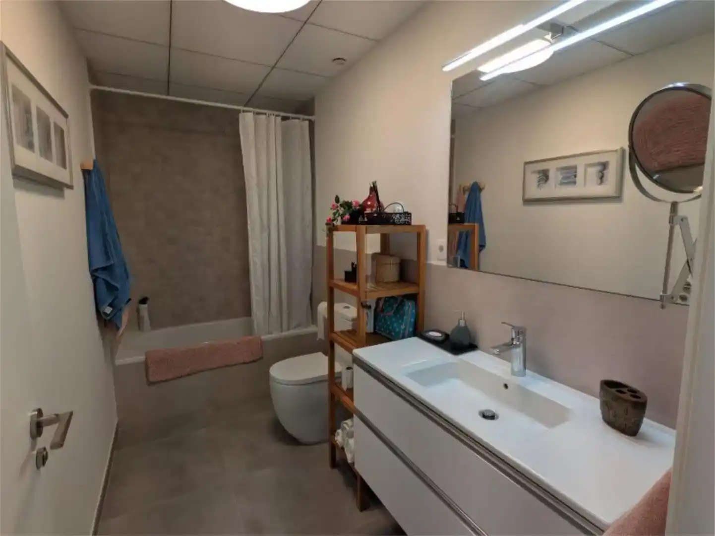 Baño de Casa o chalet en venta en  Almería Capital con Aire acondicionado, Piscina y Balcón