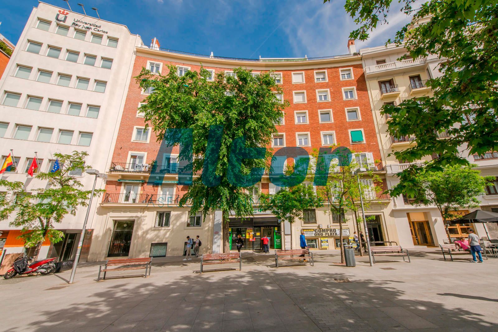 Vista exterior de Local en venta en  Madrid Capital