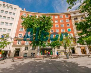 Exterior view of Premises for sale in  Madrid Capital