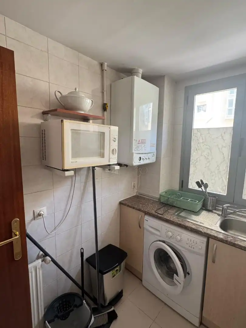 Cocina de Piso en venta en Madrid con Calefacción, Jardín privado y Parquet