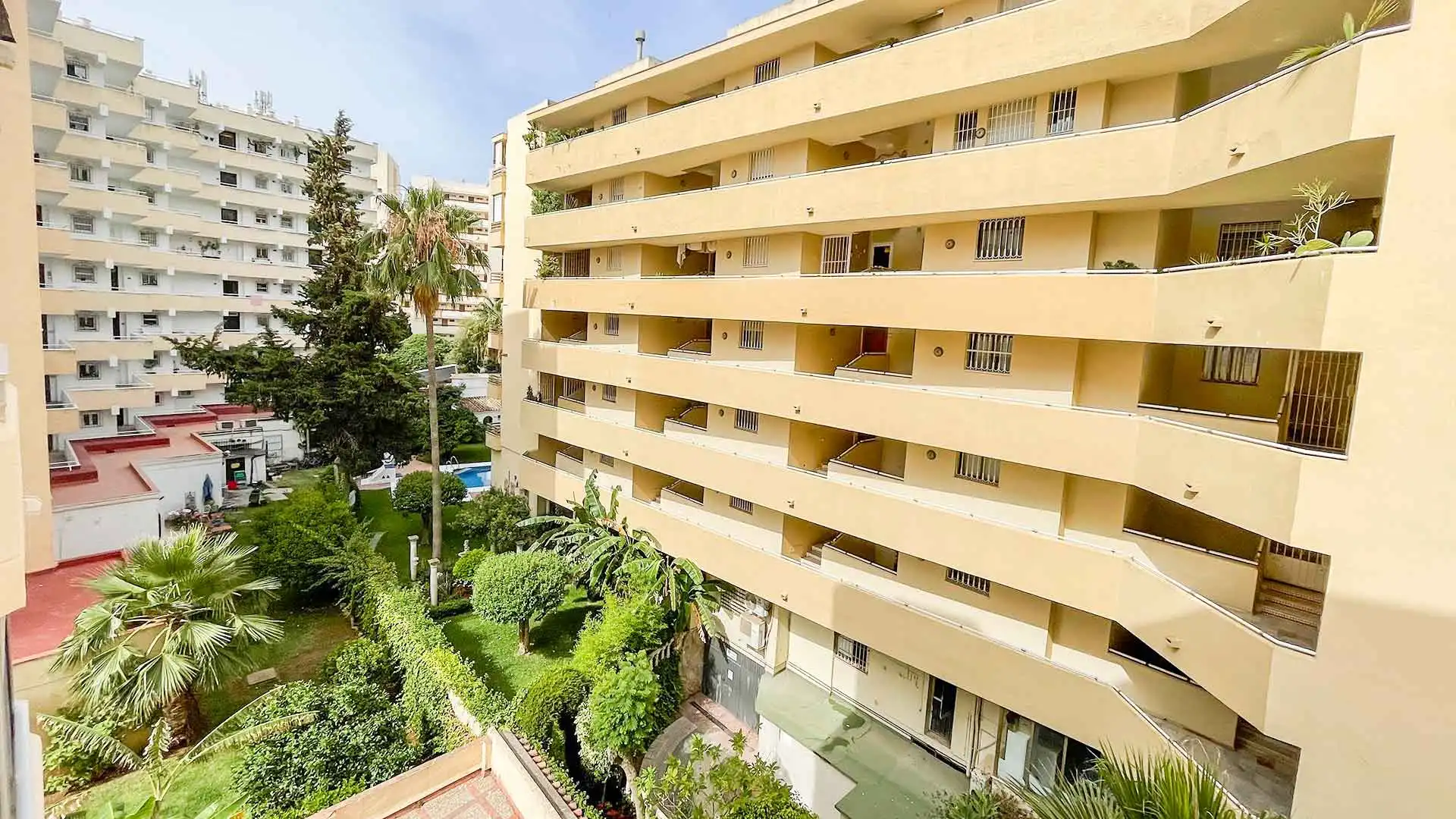 Exterior view of Apartments for rent in Marbella  with Air Conditioner, Terrace and Storage room