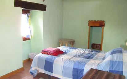 Bedroom of House or chalet for sale in Jaca  with Storage room