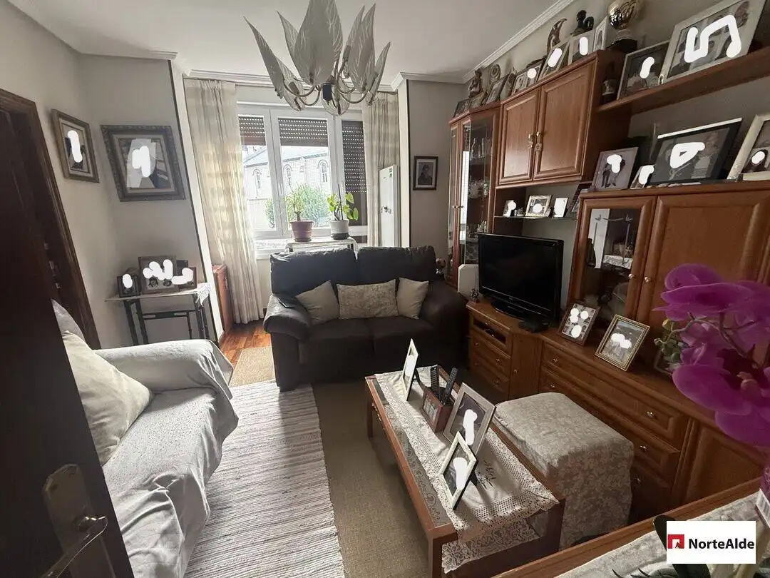 Flat with balcony for sale in Rontegui - Pormetxeta, imagen 2