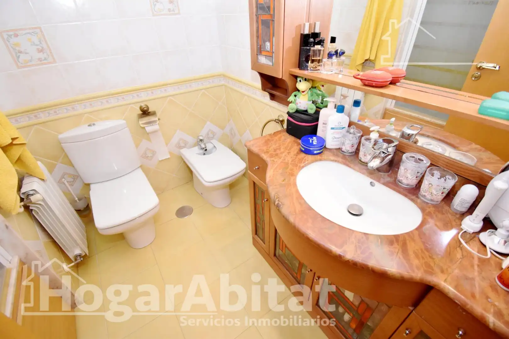 Bathroom of Flat for sale in Castellón de la Plana / Castelló de la Plana  with Heating, Storage room and Balcony