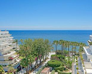 Jardí de Apartament en venda en Marbella amb Aire condicionat, Terrassa i Piscina